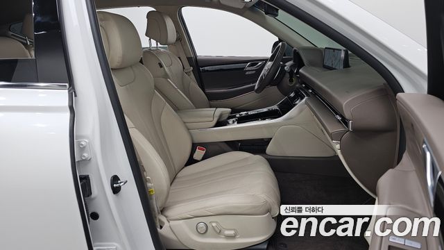 Genesis GV80 2022 — photo 17