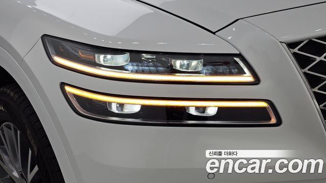 Genesis GV80 2022 — photo 8