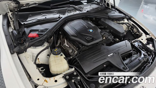 BMW 3-Series 2016 — photo 6
