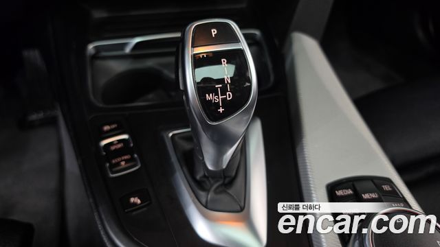 BMW 3-Series 2016 — photo 9