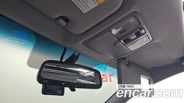 Hyundai Accent 2012 — photo 25
