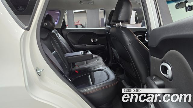 Kia Soul 2017 — photo 17