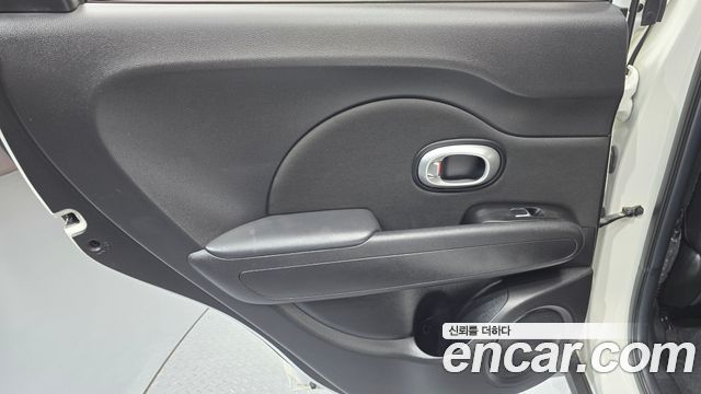 Kia Soul 2017 — photo 15