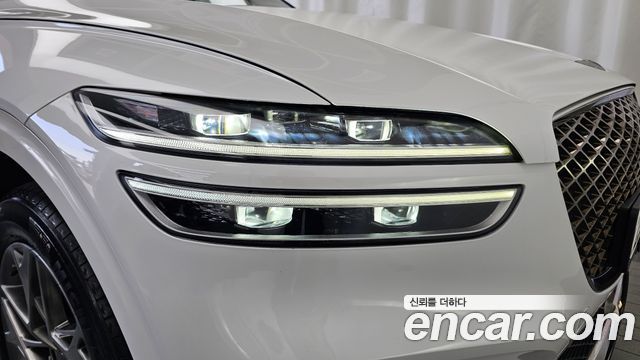 Genesis GV70 2021 — photo 8