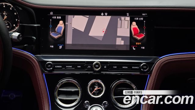 Bentley Continental 2023 — photo 20