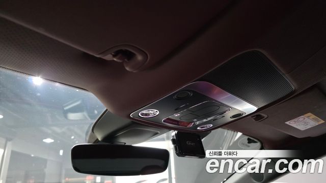 Bentley Continental 2023 — photo 29