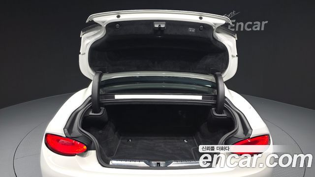 Bentley Continental 2023 — photo 34
