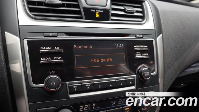 Nissan Altima 2017 — photo 21