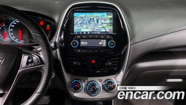 Chevrolet Korea Spark 2017 — photo 14