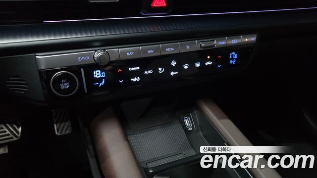 Hyundai Ioniq6 2023 — photo 25
