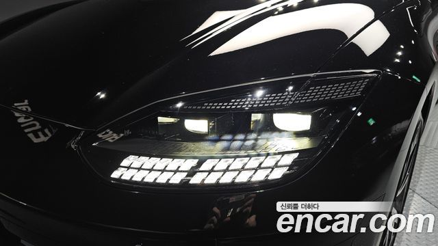 Hyundai Ioniq6 2023 — photo 8