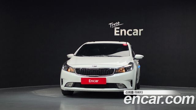Kia K3 2017 — photo 3