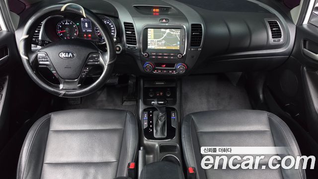 Kia K3 2017 — photo 7