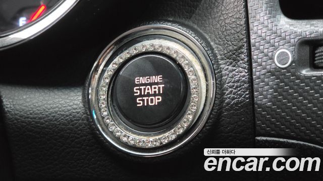 Kia K3 2017 — photo 17
