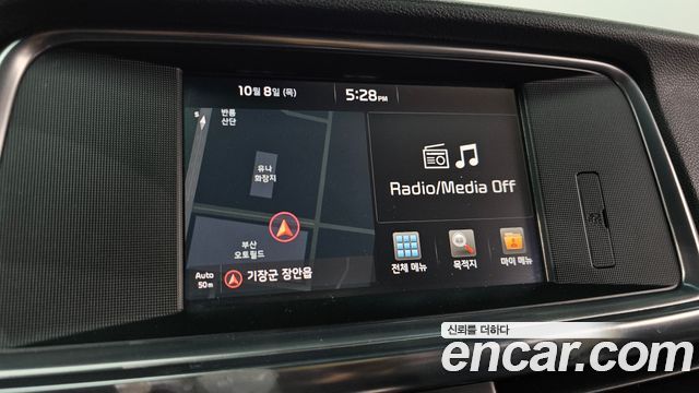 Kia K5 2017 — photo 22