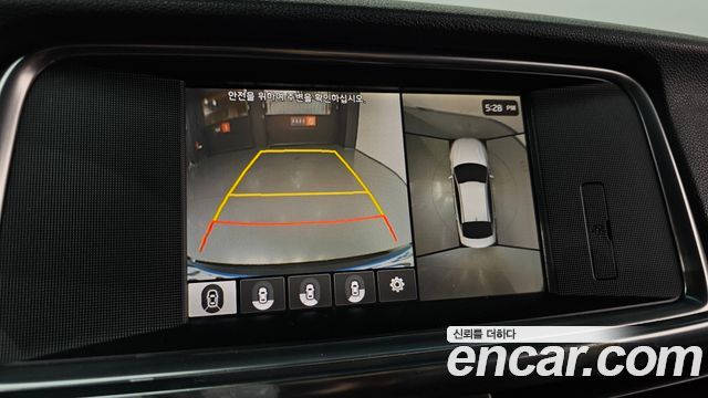 Kia K5 2017 — photo 23