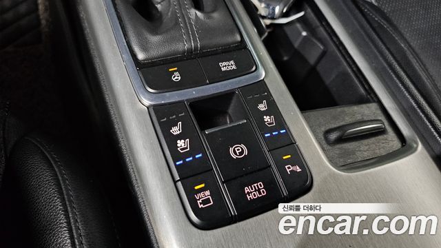Kia K5 2017 — photo 24