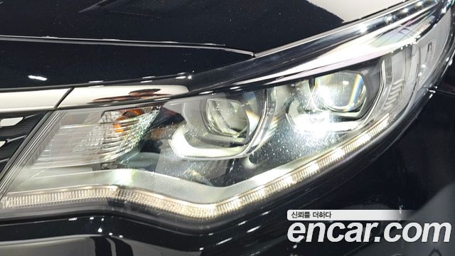 Kia K5 2017 — photo 8