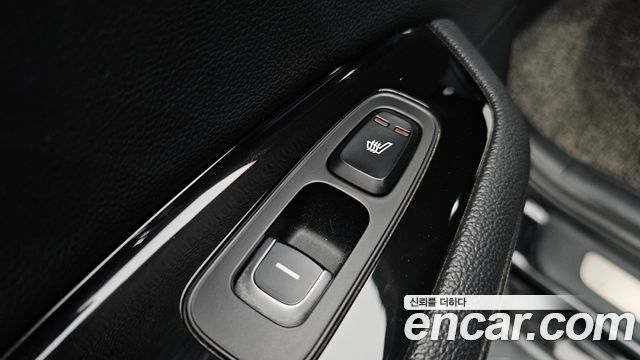Kia K5 2017 — photo 28