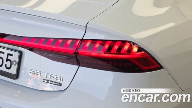 Audi A7 2020 — photo 9