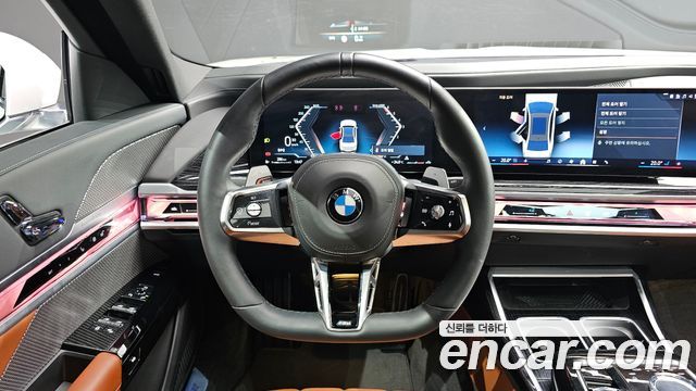 BMW 7-Series 2025 — photo 12