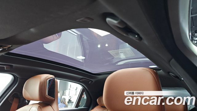 BMW 7-Series 2025 — photo 20
