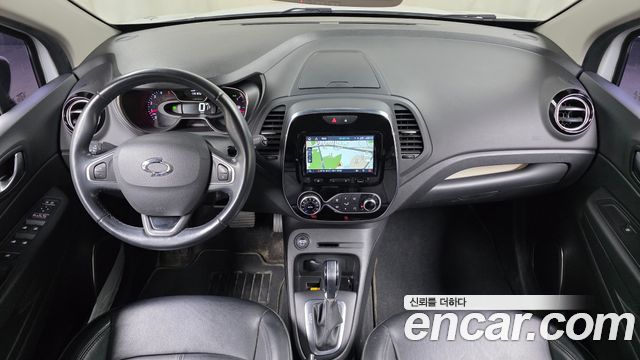 Renault Korea QM3 2019 — photo 10