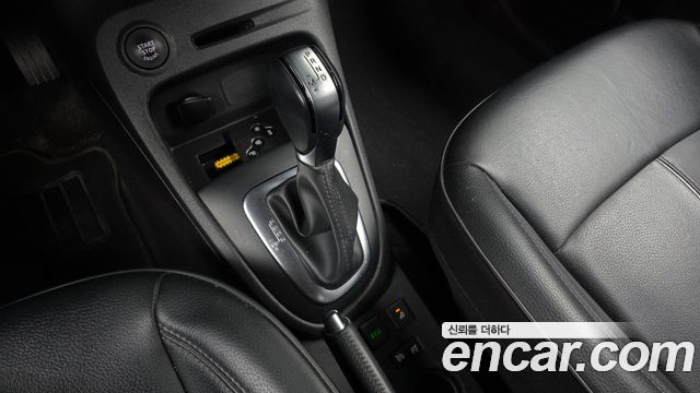 Renault Korea QM3 2019 — photo 12