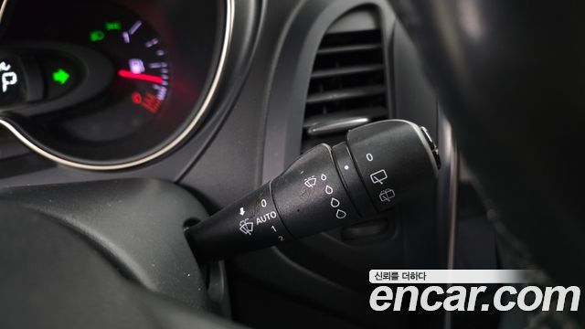 Renault Korea QM3 2019 — photo 24