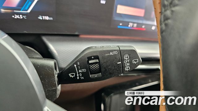 BMW iX1 2024 — photo 29