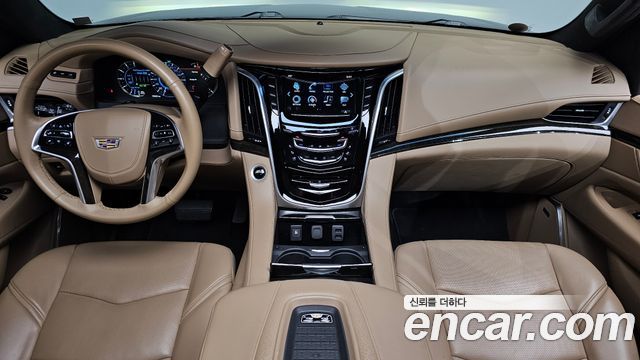 Cadillac Escalade 2019 — photo 10