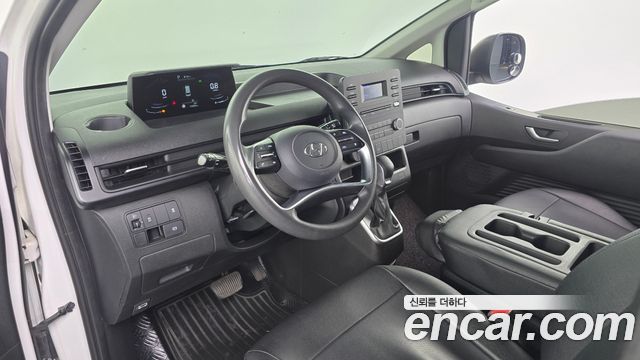 Hyundai Staria 2022 — photo 7