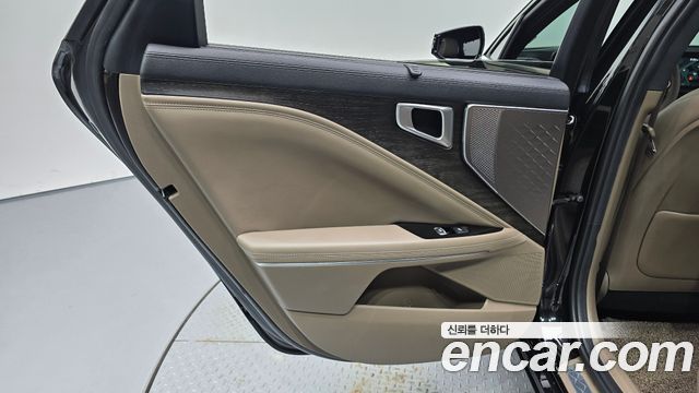 Kia K8 2023 — photo 15