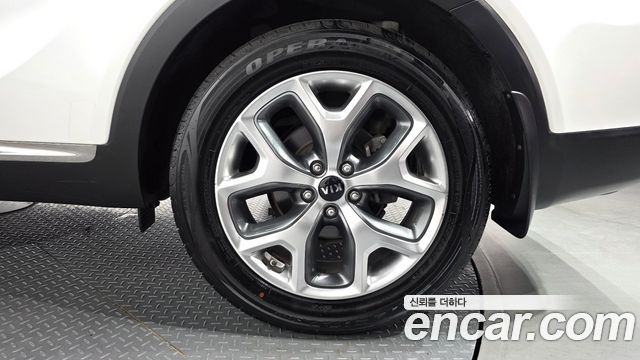 Kia Sorento 2015 — photo 7