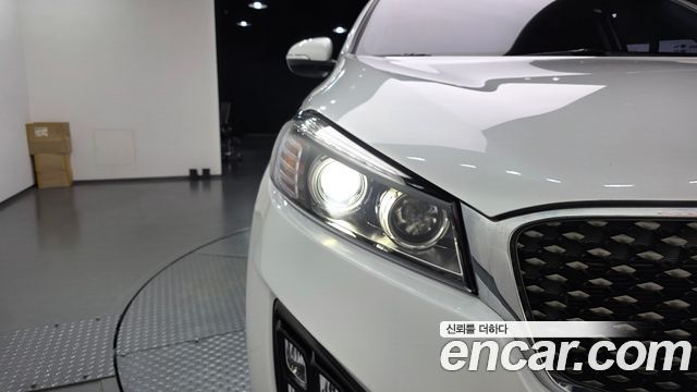 Kia Sorento 2015 — photo 8