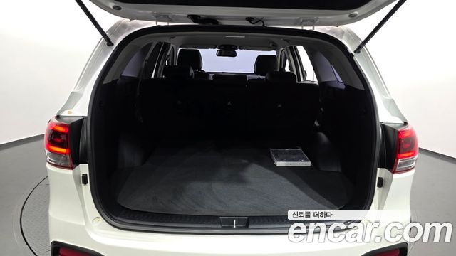 Kia Sorento 2015 — photo 31