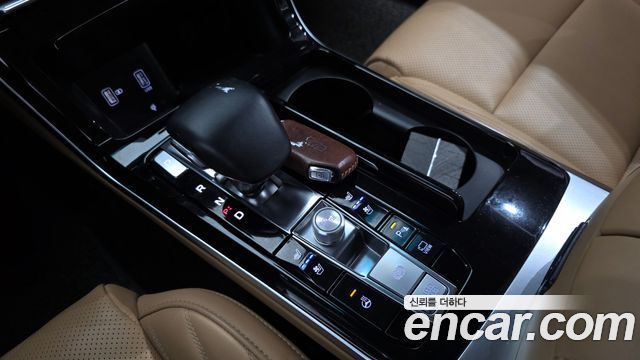 Kia K7 2020 — photo 12
