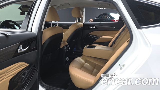 Kia K7 2020 — photo 18