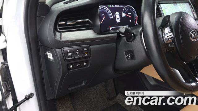 Kia K7 2020 — photo 19
