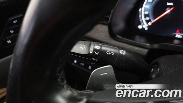 Kia K7 2020 — photo 34