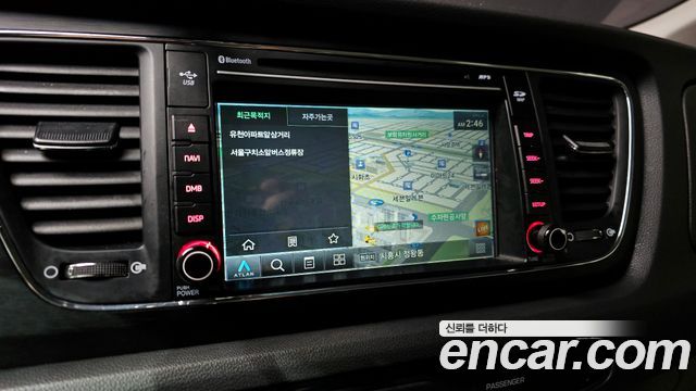 Kia Canival 2017 — photo 20