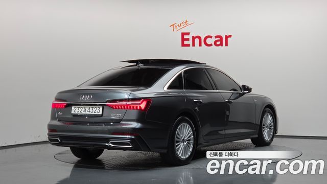 Audi A6 2021 — photo 2