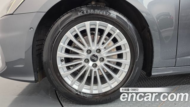 Audi A6 2021 — photo 5