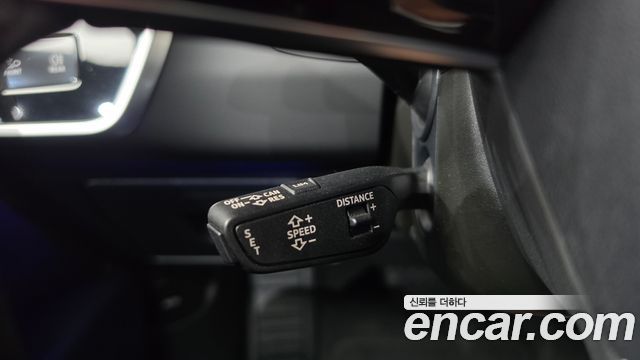 Audi A6 2021 — photo 18