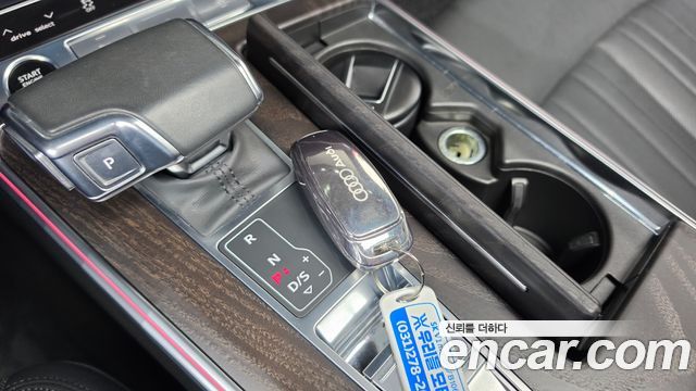 Audi A6 2021 — photo 22