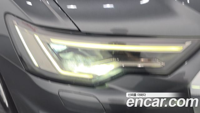 Audi A6 2021 — photo 8