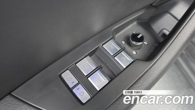 Audi A6 2021 — photo 28
