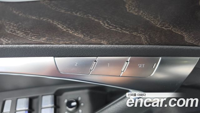Audi A6 2021 — photo 29