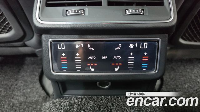 Audi A6 2021 — photo 32
