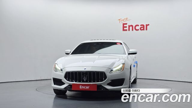 Maserati Quattroporte 2017 — photo 3
